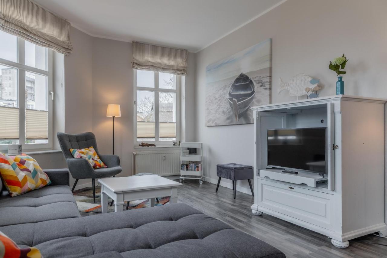 Strandnahe 2-Raum-Ferienwohnung Im Zentrum - Residenz Strandeck Fewo 02 Гьорен Екстериор снимка